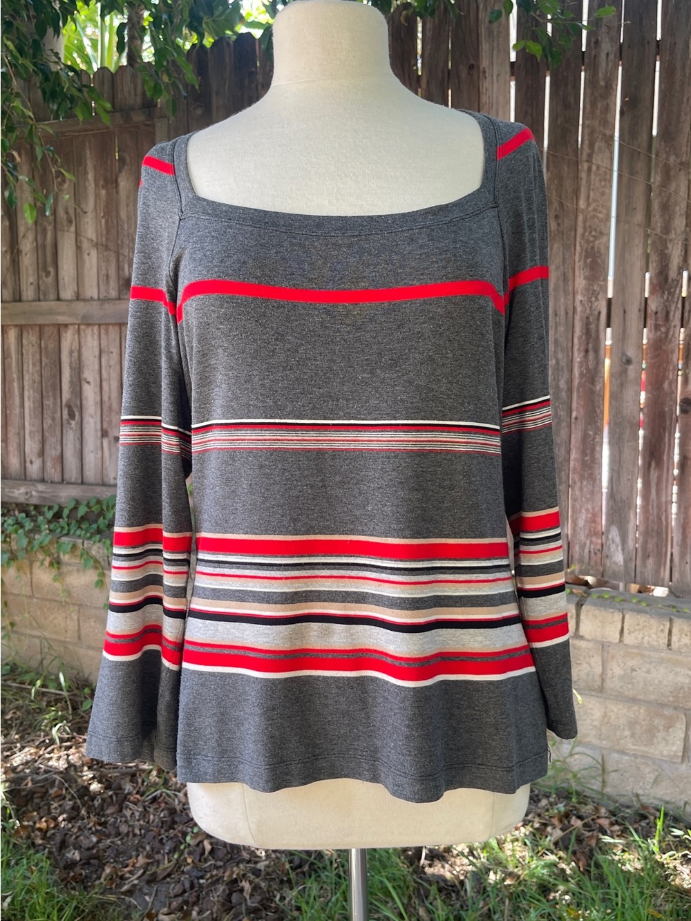 ST. JOHN square neck striped lightweight sweater luxury resort classic old money